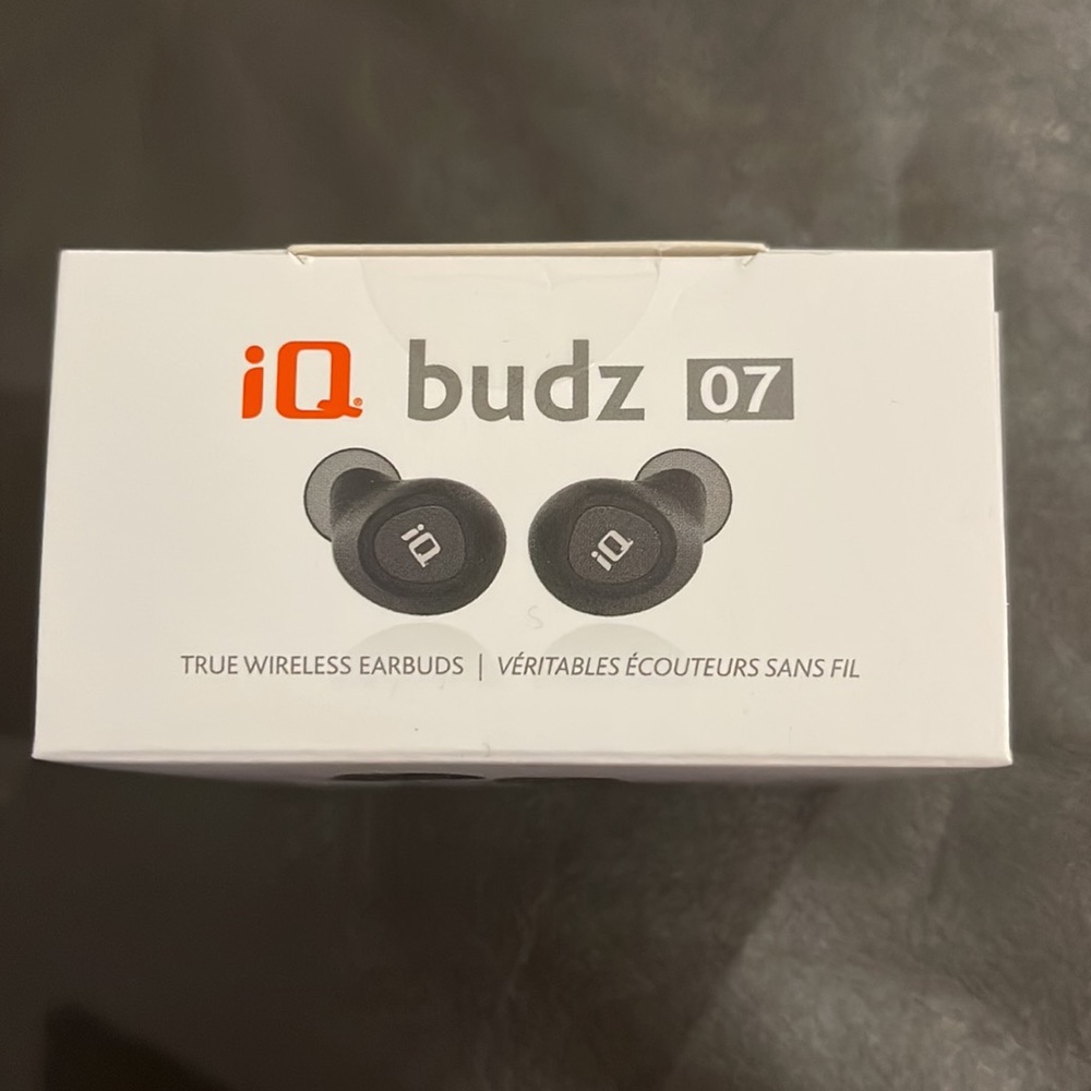 NWT - Ear buds wireless - Picture 2 of 5